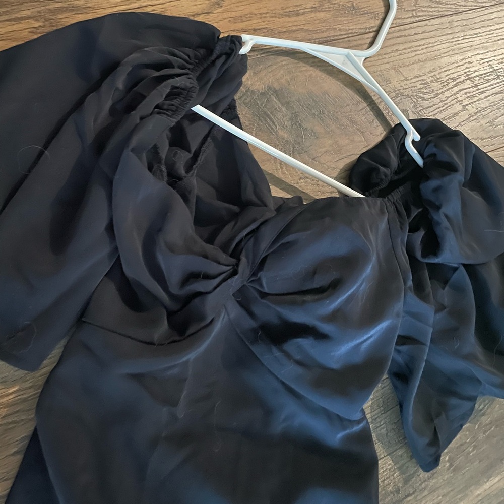 Abercrombie Romper With Flutter Sleeves And Tie B… - image 3